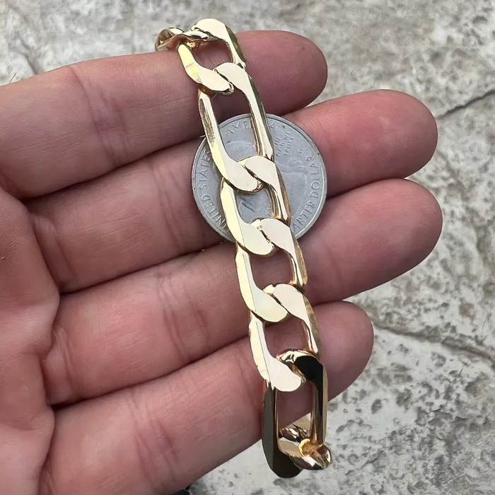 Bracelets Bling Cartel Admin 14k Gold Plated Figaro Link Bracelet 10 x 12mm Bracelets Bling Cartel Admin 14k Gold Plated Figaro Link Bracelet 10 x 12mm