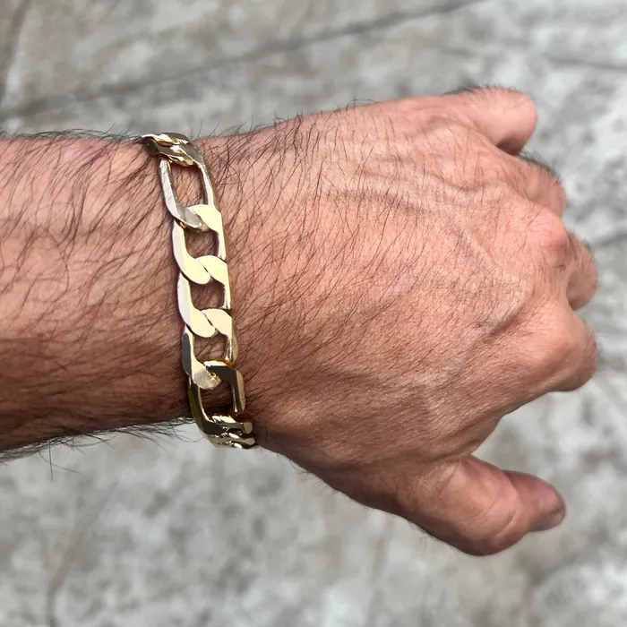 Bracelets Bling Cartel Admin 14k Gold Plated Figaro Link Bracelet 10 x 12mm Bracelets Bling Cartel Admin 14k Gold Plated Figaro Link Bracelet 10 x 12mm