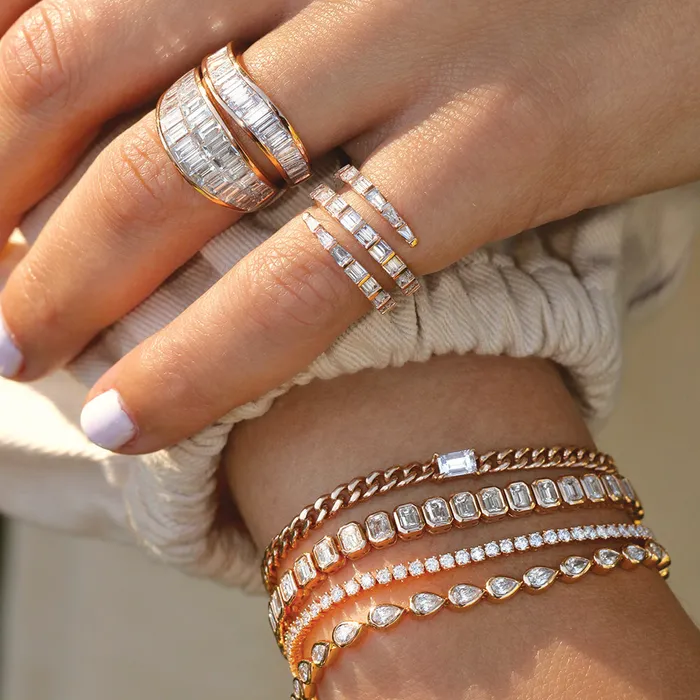 Bracelets EMERALD CUT BEZEL DIAMOND BRACELET anitako
