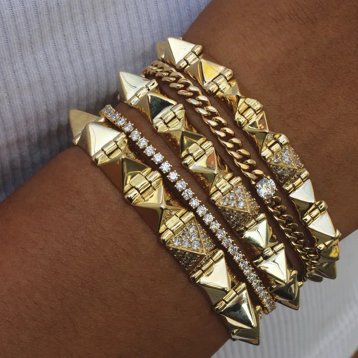 Bracelets LARGE SPIKE BRACELET WITH ONE DIAMOND SPIKE anitako