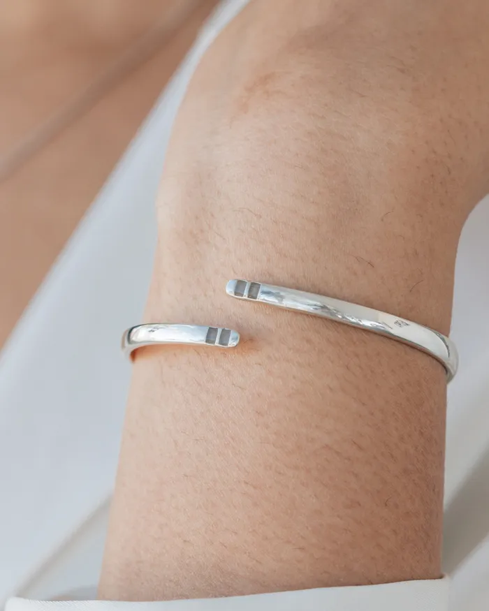 Bypass Hinged Cuff Cremation Bracelet in 14K Yellow Gold closebymejewelry Bracelets