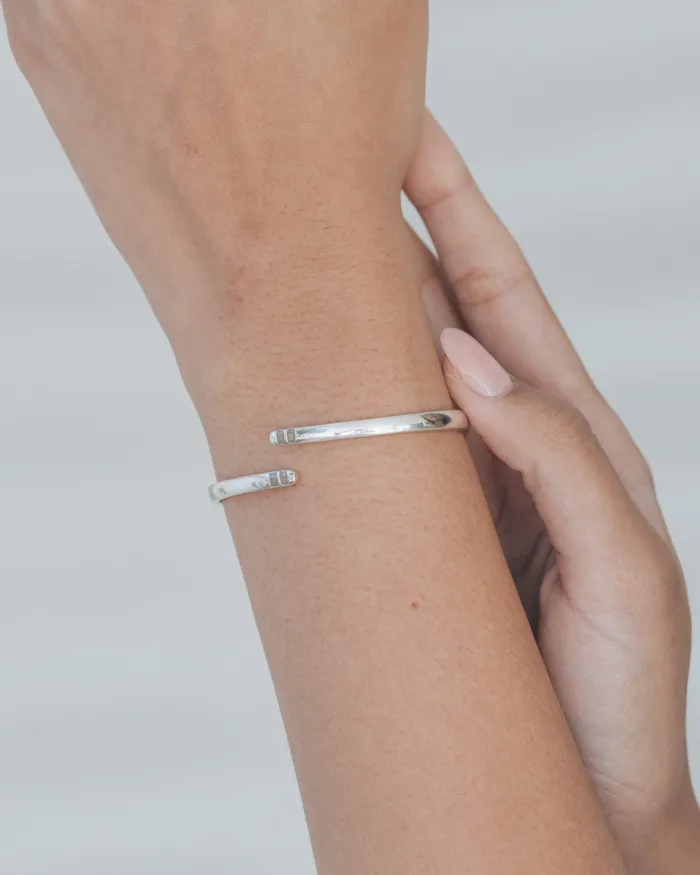 Bypass Hinged Cuff Cremation Bracelet in 14K Yellow Gold closebymejewelry Bracelets