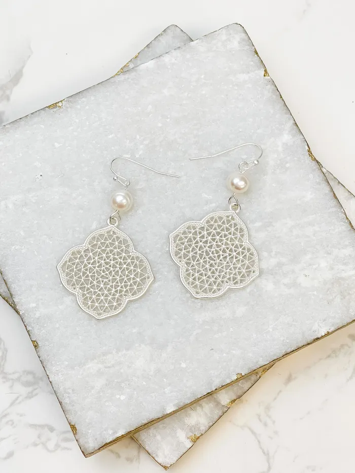 Prep Obsessed LM Earrings Karisa Freshwater Pearl Dangles 2 Colors Available