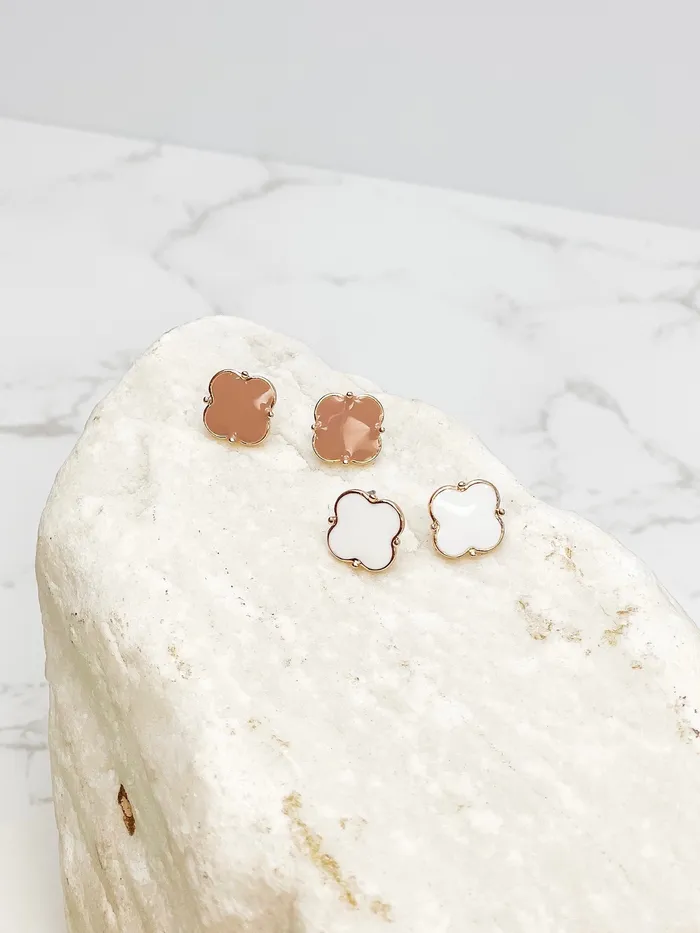 Prep Obsessed VP Classic Clover Enamel Stud Earrings Taupe Earrings